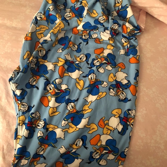 LuLaRoe Donald Duck Leggings TC - Picture 2 of 2
